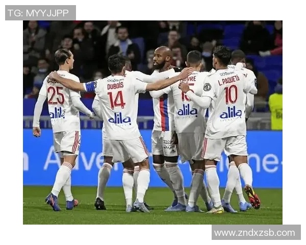 欧联杯精彩对决里昂5-1大胜尤文图斯帽子戏法点燃全场激情